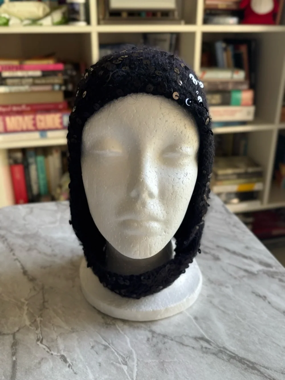 NWOT LE PETIT AGNEAU Black Sequin Hat with Chin Strap- Cashmere & angora. S/M
